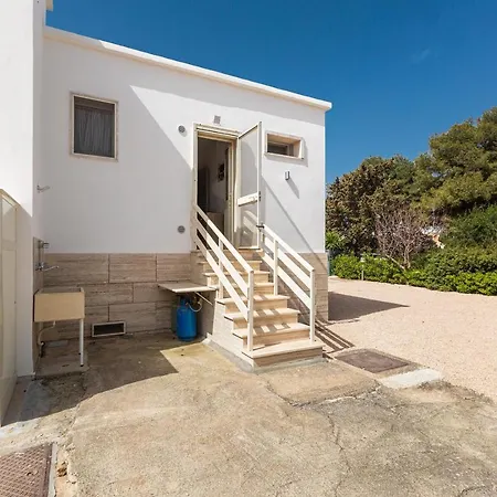 Barbarhouse - Annarita * Torre Lapillo