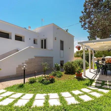 Apartment Annarita By Barbarhouse Torre Lapillo